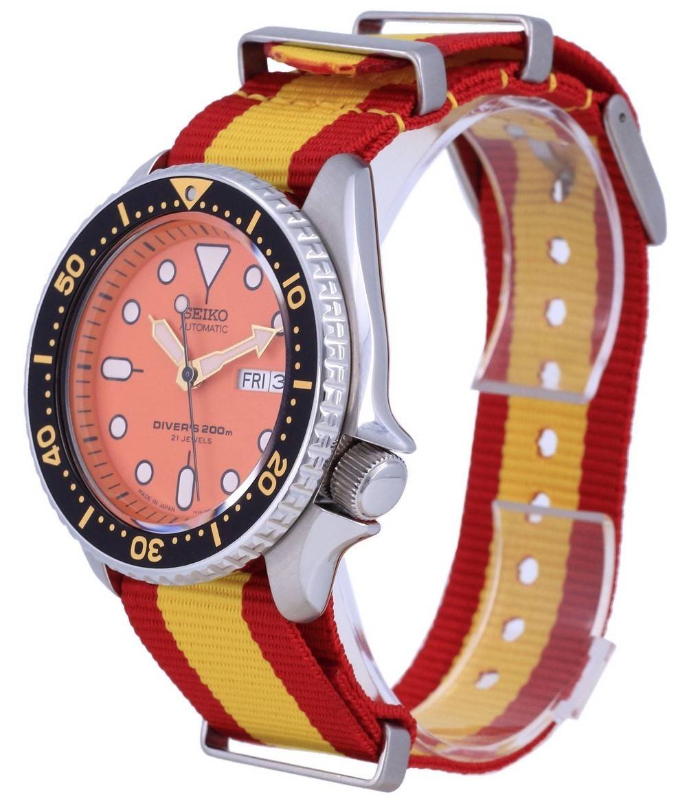 Seiko Automatic Diver's Japan Made Polyester SKX011J1-var-NATO29 200M Men's Watch
